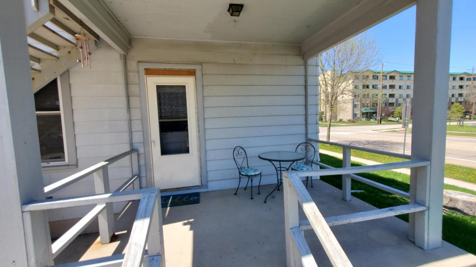 Fully Furnished 2 Bed / 1 Bath - Downtown Appleton Apartment Exterior photo